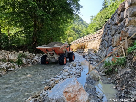 Sanacijska obnova vodotokov in hudournikov po poplavah (11)